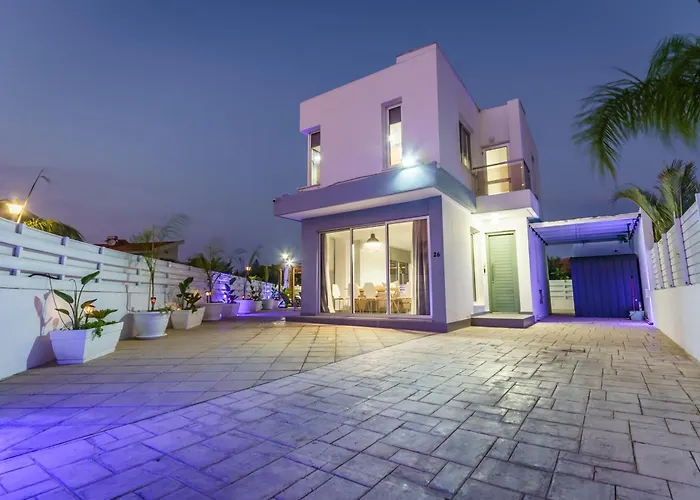 ヴィラ Black Swan *