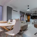 Villa Black Swan