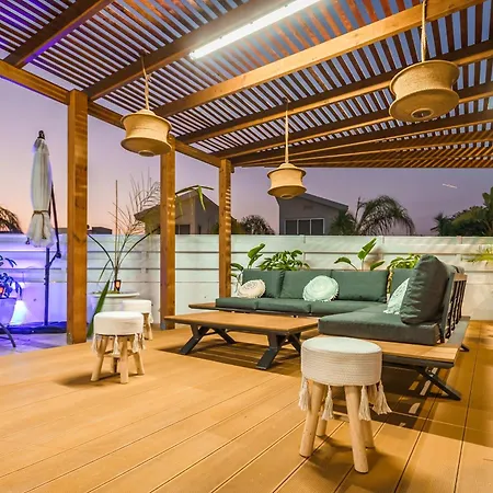 别墅 Black Swan 皮尔瓦利亚