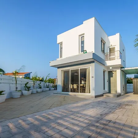 Black Swan Villa