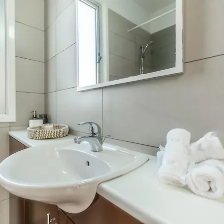 Vila Black Swan Luxury