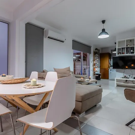 Vila Black Swan Luxury